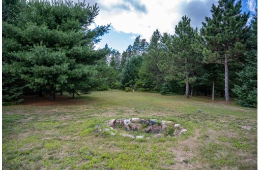 N9947 T Ln, Necedah, WI 54646