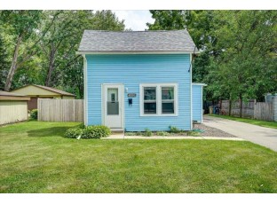 4521 Camden Rd Madison, WI 53716