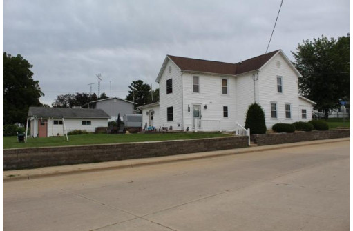 503 W Water St, Shullsburg, WI 53586