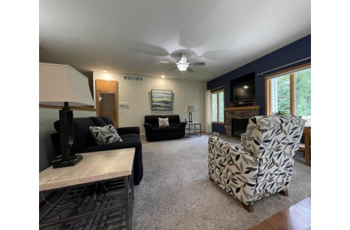 208 Cody Dr, Beaver Dam, WI 53916