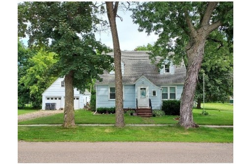 512 S Charles St, Westfield, WI 53964