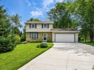 5 Opal Ct