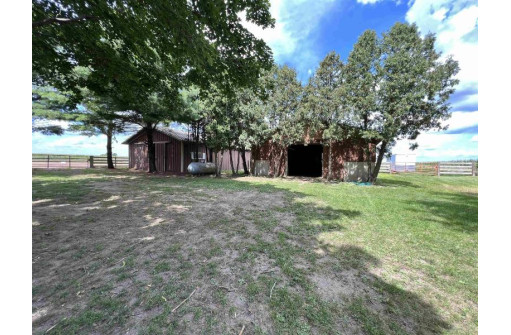 12541 E County Road M, Darien, WI 53114-1100