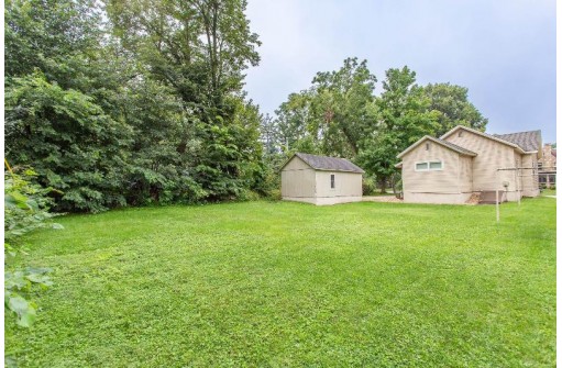 1534 23rd Ave, Monroe, WI 53566