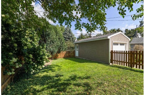 2846 Stevens St, Madison, WI 53705