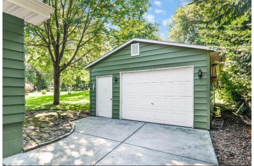 1711 Waunona Way, Madison, WI 53713