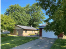 940 W Madison St, Platteville, WI 53818