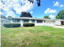 1519 N Claremont Dr, Janesville, WI 53545