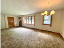 1519 N Claremont Dr, Janesville, WI 53545