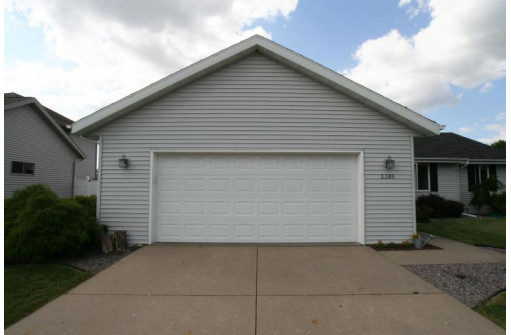 3385 Widgeon Dr, Janesville, WI 53546