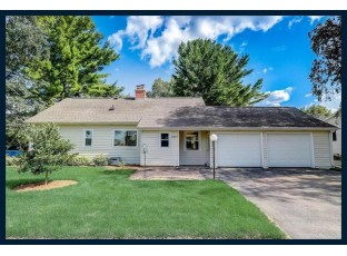 6217 Exchange St McFarland, WI 53558-9241