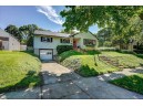 915 Harvey Ave, Watertown, WI 53094