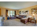 1211 Gas Light Dr, Sun Prairie, WI 53590