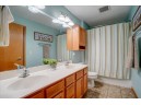 1211 Gas Light Dr, Sun Prairie, WI 53590