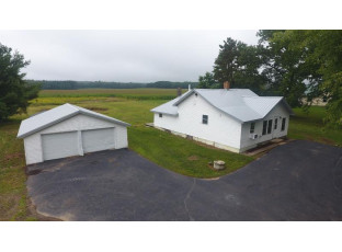 N4907 10th Ave Montello, WI 53949