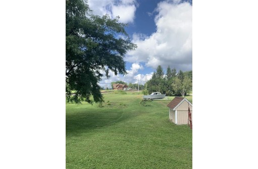 103 Jo Davies St, Cassville, WI 53806