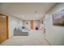 6537 Appleglen Ln, Madison, WI 53719