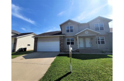 5119 Horned Owl Dr, Madison, WI 53718