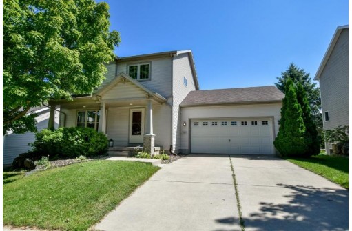 1437 Dayflower Dr, Madison, WI 53719