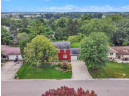 4224 Hearthstone Dr, Janesville, WI 53546