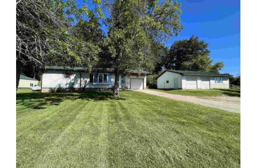 33016 County Road A, Kendall, WI 54638