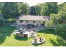 4048 N Lunar Dr, Janesville, WI 53546