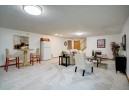 2758 Brooks Ridge Dr, Sun Prairie, WI 53590