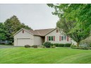 2758 Brooks Ridge Dr, Sun Prairie, WI 53590