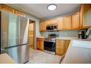 2758 Brooks Ridge Dr, Sun Prairie, WI 53590