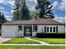 1518 Oakland Ave, Janesville, WI 53545