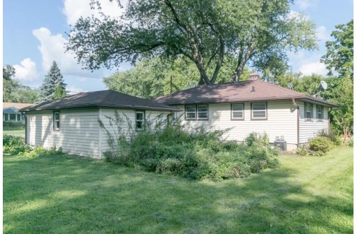 4900 Turner Ave, Madison, WI 53716-2254