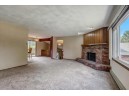 211-213 Tower Dr, Sun Prairie, WI 53590