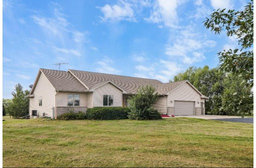 W2625 Story Creek Cir, Belleville, WI 53508