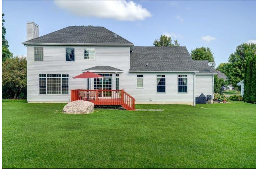 1895 St Albert The Great Dr, Sun Prairie, WI 53590