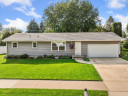 820 Broadway Dr, Sun Prairie, WI 53590