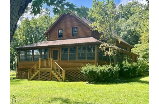 1539 Burve Rd, Deerfield, WI 53531