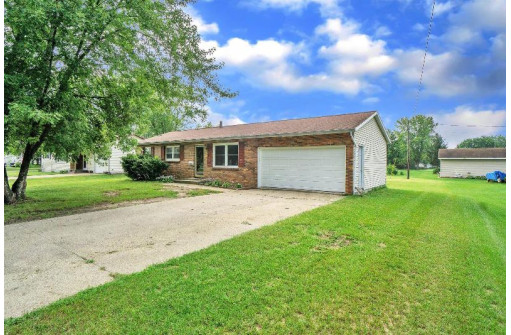 404 14th St, Brodhead, WI 53520