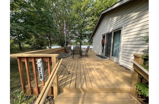 331 A Ember Ct, Oxford, WI 53952
