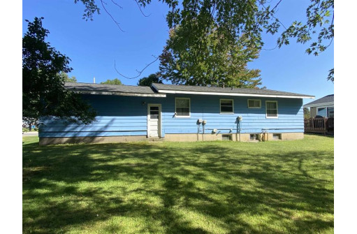 1313 Lincoln Ave, Tomah, WI 54660