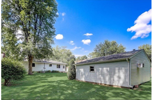 4511 Camden Rd, Madison, WI 53716