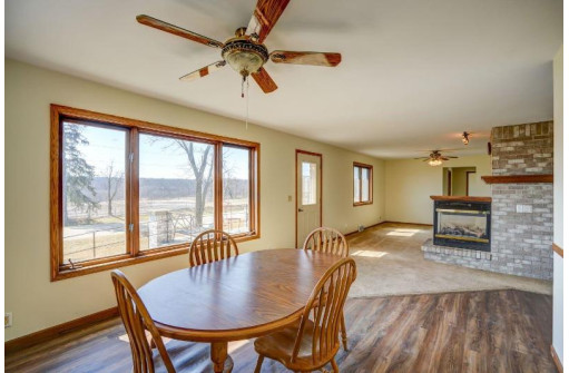 2773 County Road H, Barneveld, WI 53507