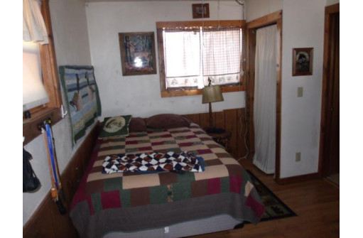 W2694 Dakota Ln, Neshkoro, WI 54960