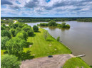 718 Waters Edge Ct, Marshall, WI 53559