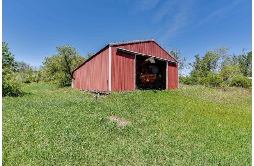 485 County Road H, Mount Horeb, WI 53572