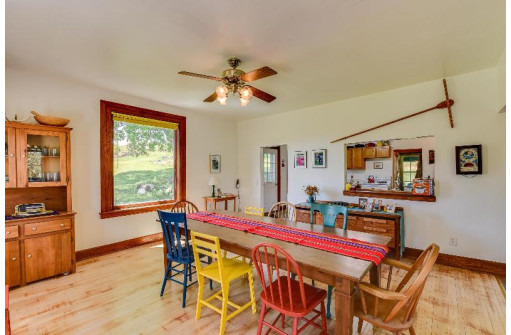 485 County Road H, Mount Horeb, WI 53572