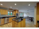 10455 Sutcliffe Rd, Black Earth, WI 53515