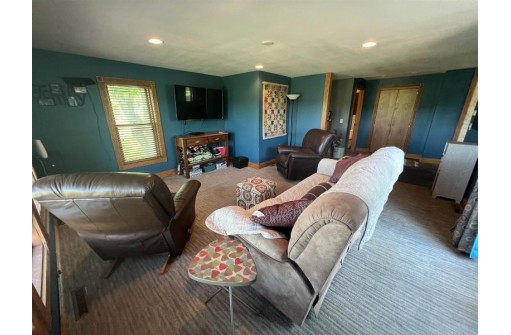 16718 County Road N, Blanchardville, WI 53516