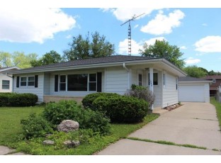 1245 S Pearl St Janesville, WI 53546