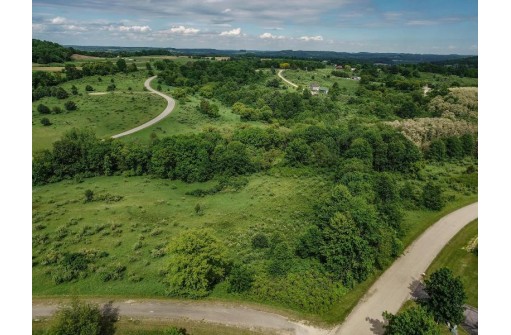 .79 ACRES Cross Trail Dr, La Valle, WI 53941