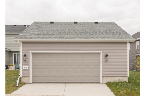 9320 Sleepy Pond Way, Verona, WI 53593